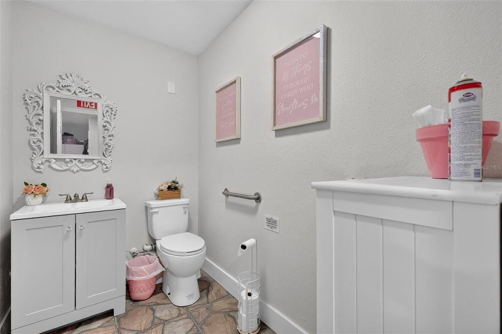 На продажу: $2,695,000 (0 спален, 0 ванн, 5200 Квадратных фут)