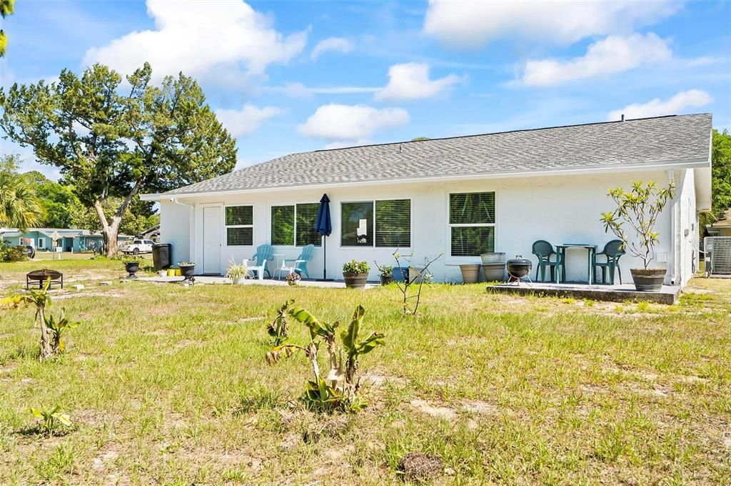 For Sale: $279,000 (2 beds, 2 baths, 1476 Square Feet)