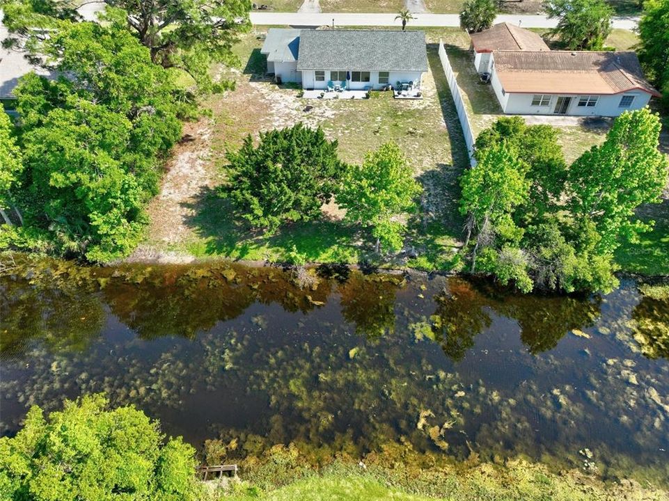 For Sale: $279,000 (2 beds, 2 baths, 1476 Square Feet)
