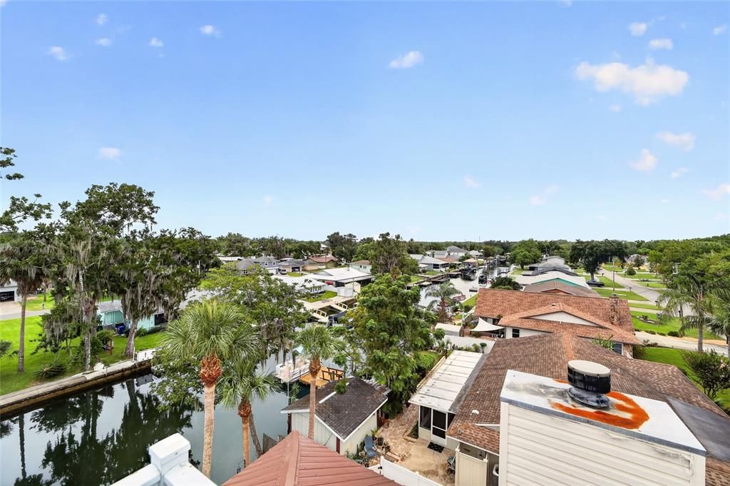 En Venta: $1,199,990 (4 camas, 3 baños, 2110 Pies cuadrados)