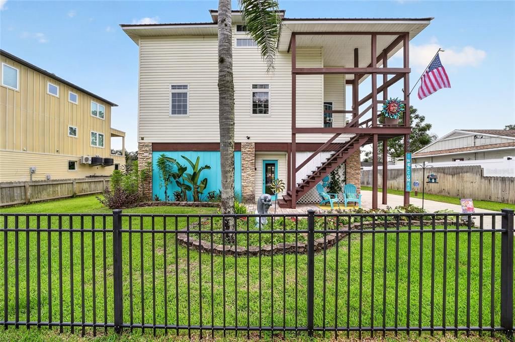 En Venta: $1,199,990 (4 camas, 3 baños, 2110 Pies cuadrados)