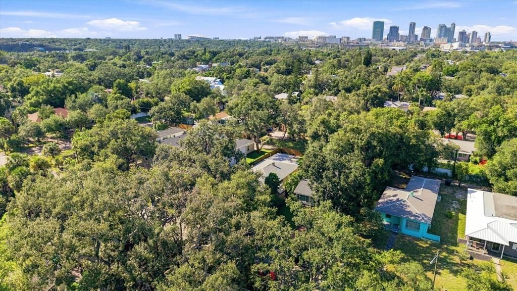 На продажу: $635,000 (2 спален, 2 ванн, 1337 Квадратных фут)