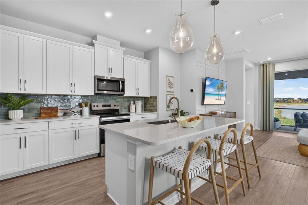 For Sale: $406,075 (3 beds, 2 baths, 2007 Square Feet)