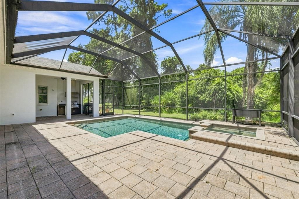 For Sale: $499,000 (4 beds, 3 baths, 3704 Square Feet)