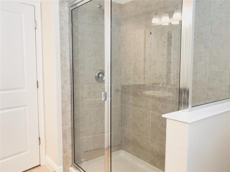 En Renta: $2,350 (3 camas, 2 baños, 1888 Pies cuadrados)