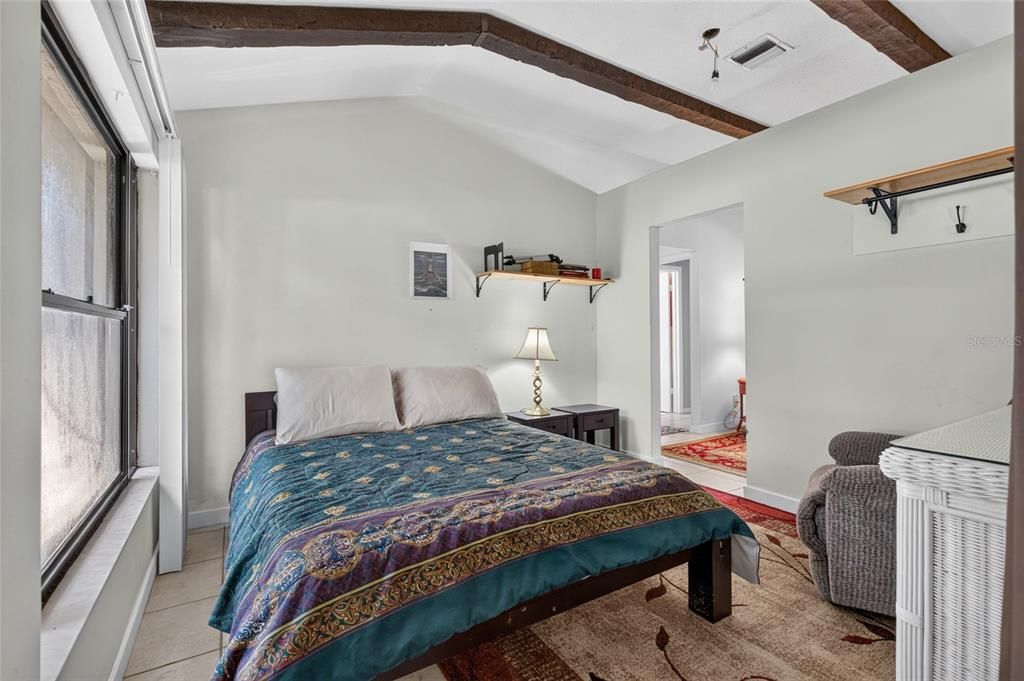 En Venta: $275,000 (2 camas, 2 baños, 1548 Pies cuadrados)