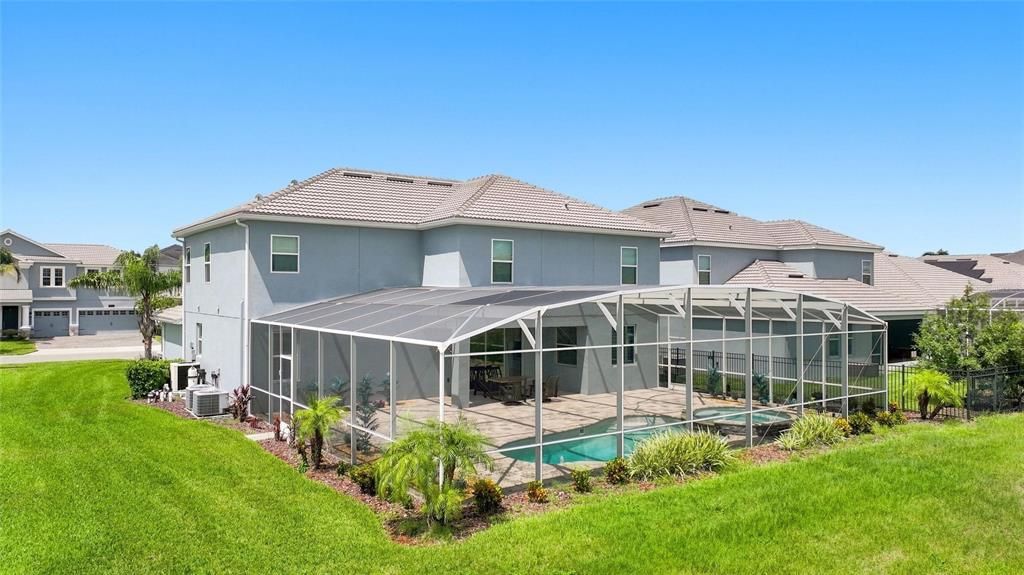For Sale: $849,900 (6 beds, 4 baths, 3867 Square Feet)
