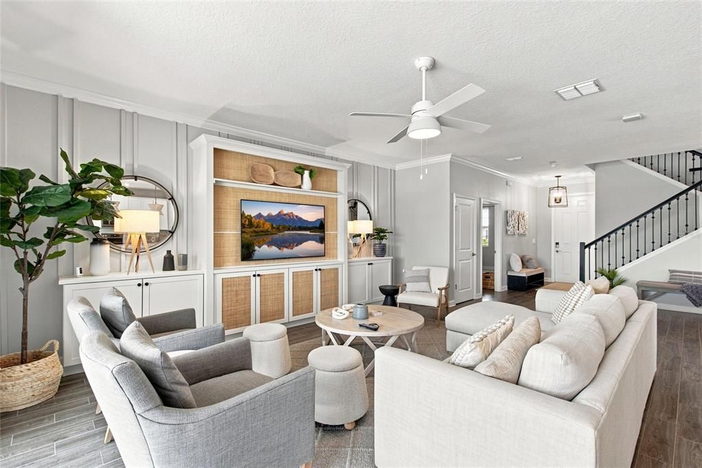 For Sale: $849,900 (6 beds, 4 baths, 3867 Square Feet)