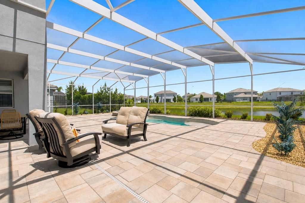 For Sale: $849,900 (6 beds, 4 baths, 3867 Square Feet)