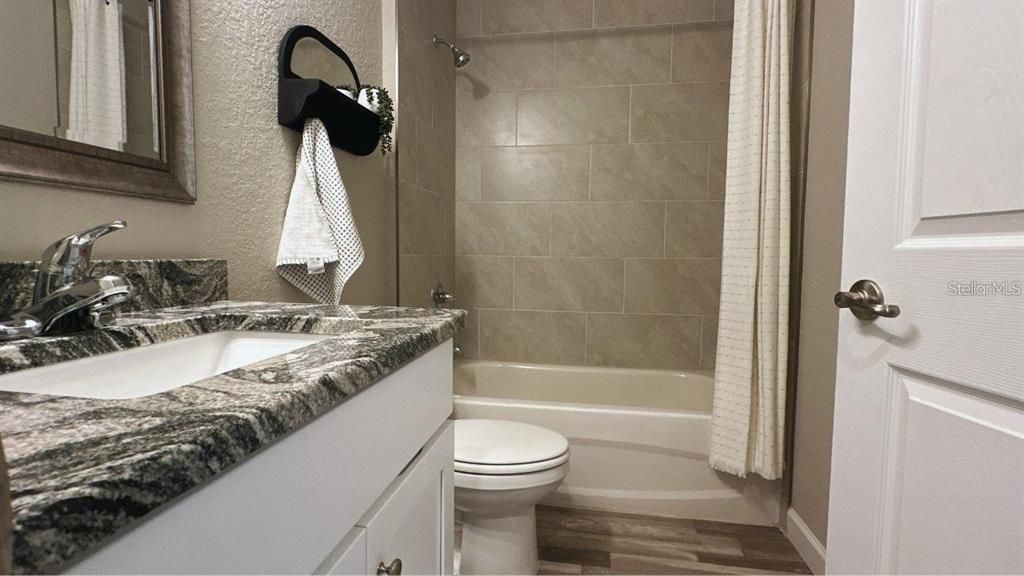 В аренду: $1,790 (3 спален, 2 ванн, 1324 Квадратных фут)
