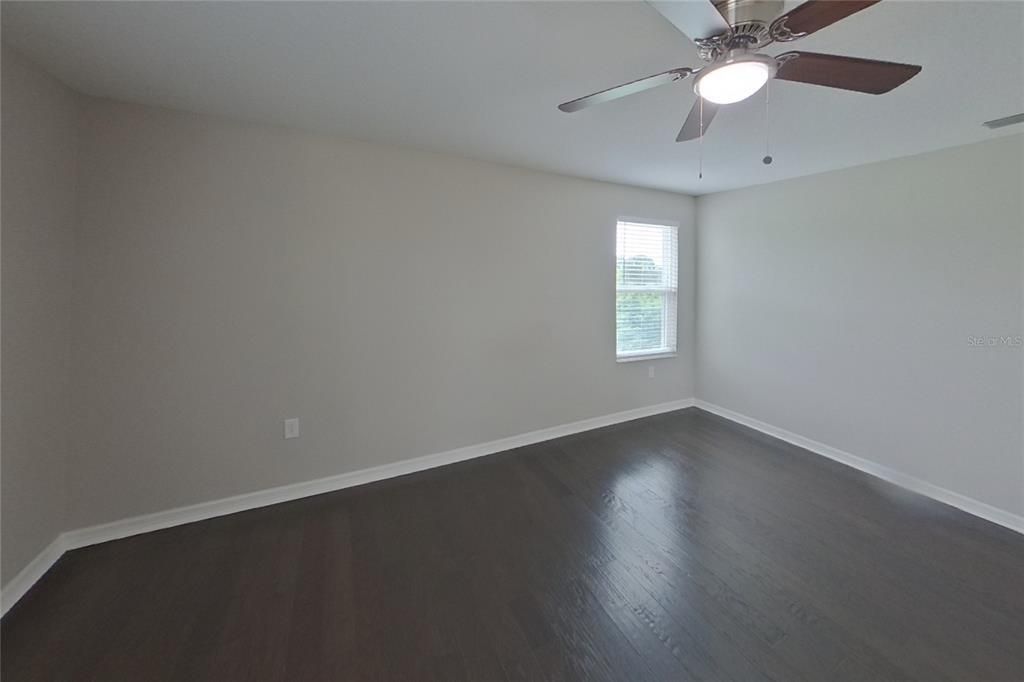 For Rent: $2,399 (4 beds, 3 baths, 1846 Square Feet)