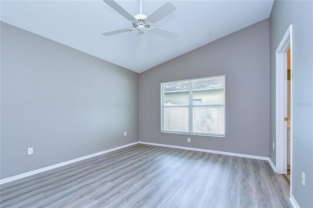 For Sale: $325,000 (3 beds, 2 baths, 1340 Square Feet)