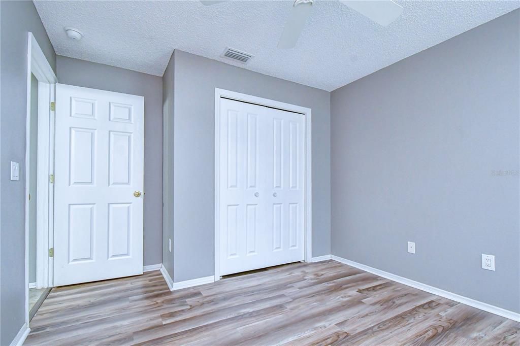 For Sale: $325,000 (3 beds, 2 baths, 1340 Square Feet)