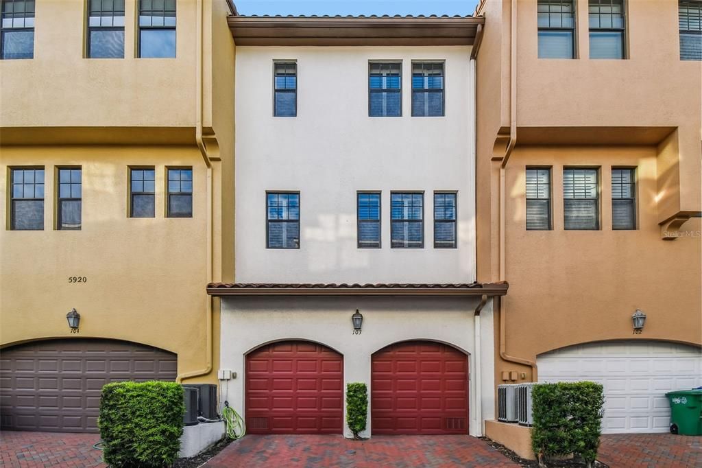For Sale: $595,000 (2 beds, 2 baths, 1745 Square Feet)