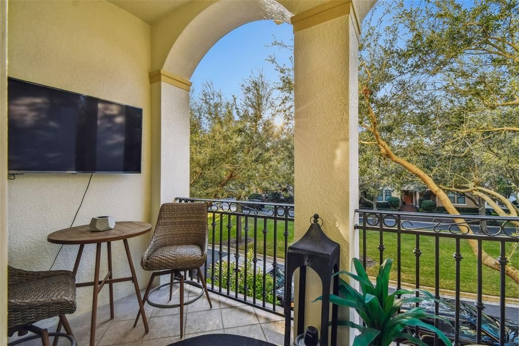 For Sale: $595,000 (2 beds, 2 baths, 1745 Square Feet)