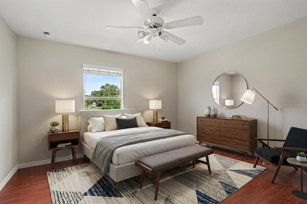 For Sale: $650,000 (5 beds, 2 baths, 3800 Square Feet)