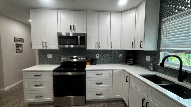 For Rent: $2,750 (3 beds, 1 baths, 1104 Square Feet)