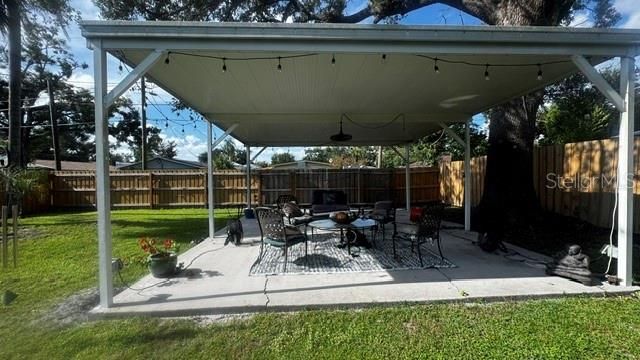 For Rent: $2,750 (3 beds, 1 baths, 1104 Square Feet)
