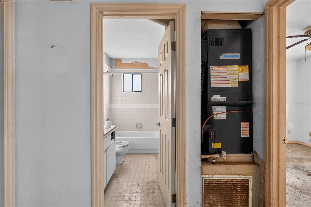 На продажу: $149,000 (3 спален, 2 ванн, 1230 Квадратных фут)