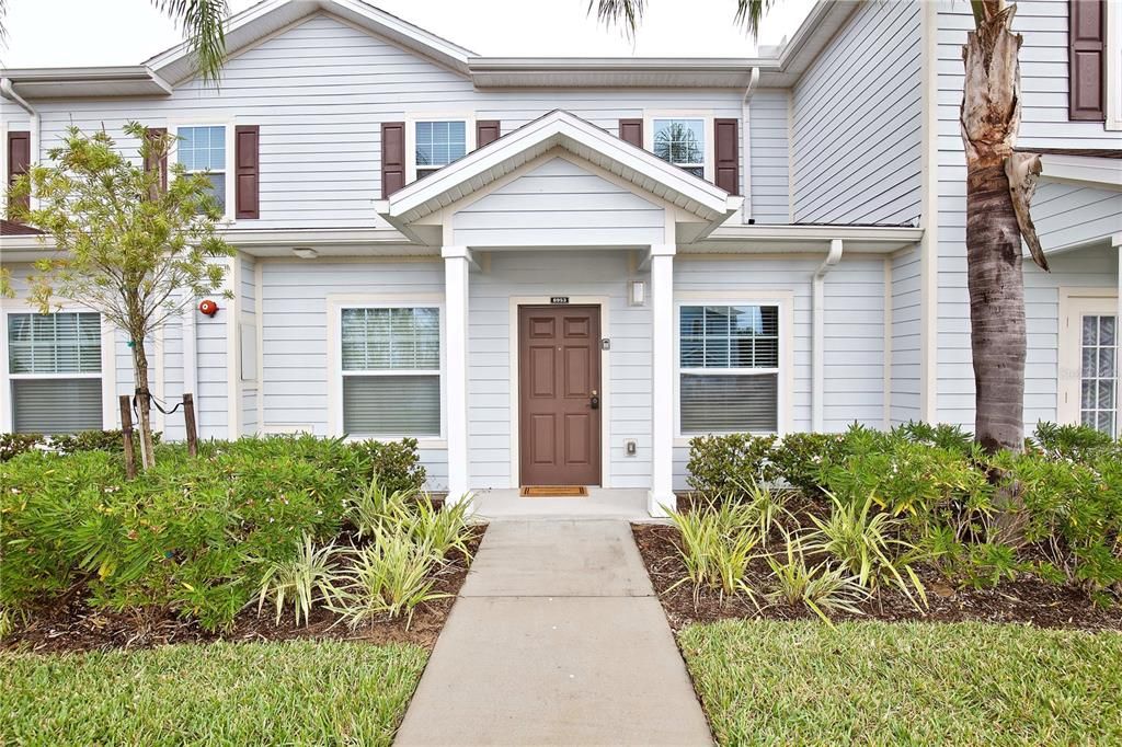 For Sale: $275,000 (3 beds, 2 baths, 1300 Square Feet)