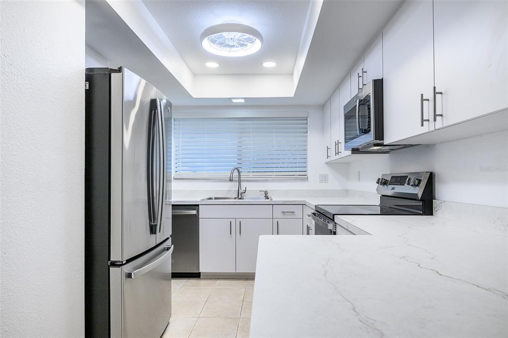 For Rent: $1,595 (2 beds, 2 baths, 1058 Square Feet)