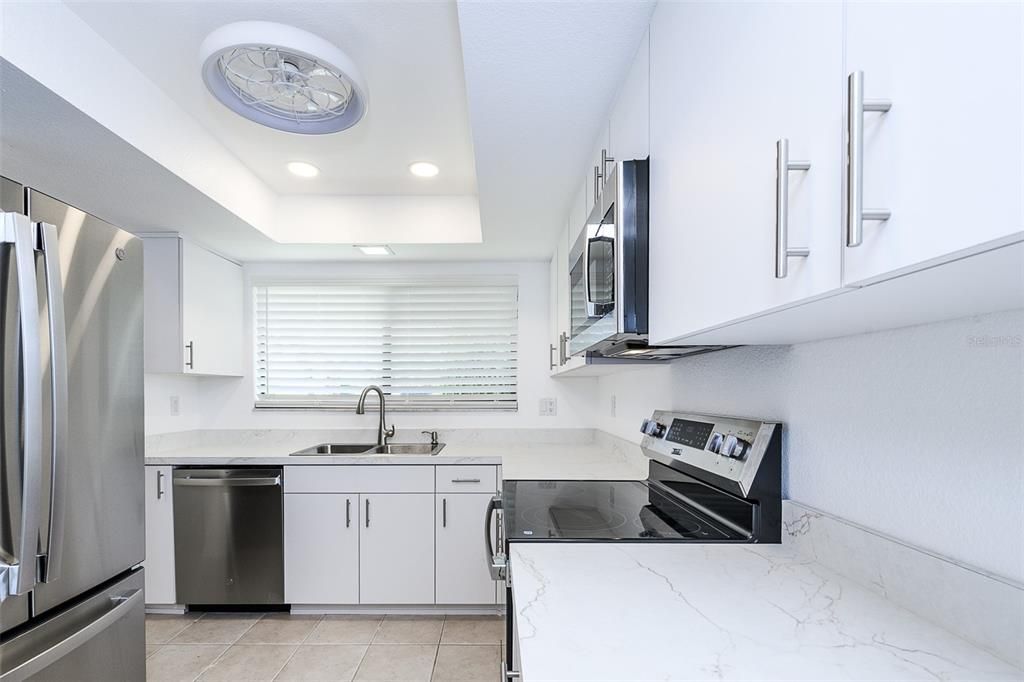 For Rent: $1,595 (2 beds, 2 baths, 1058 Square Feet)