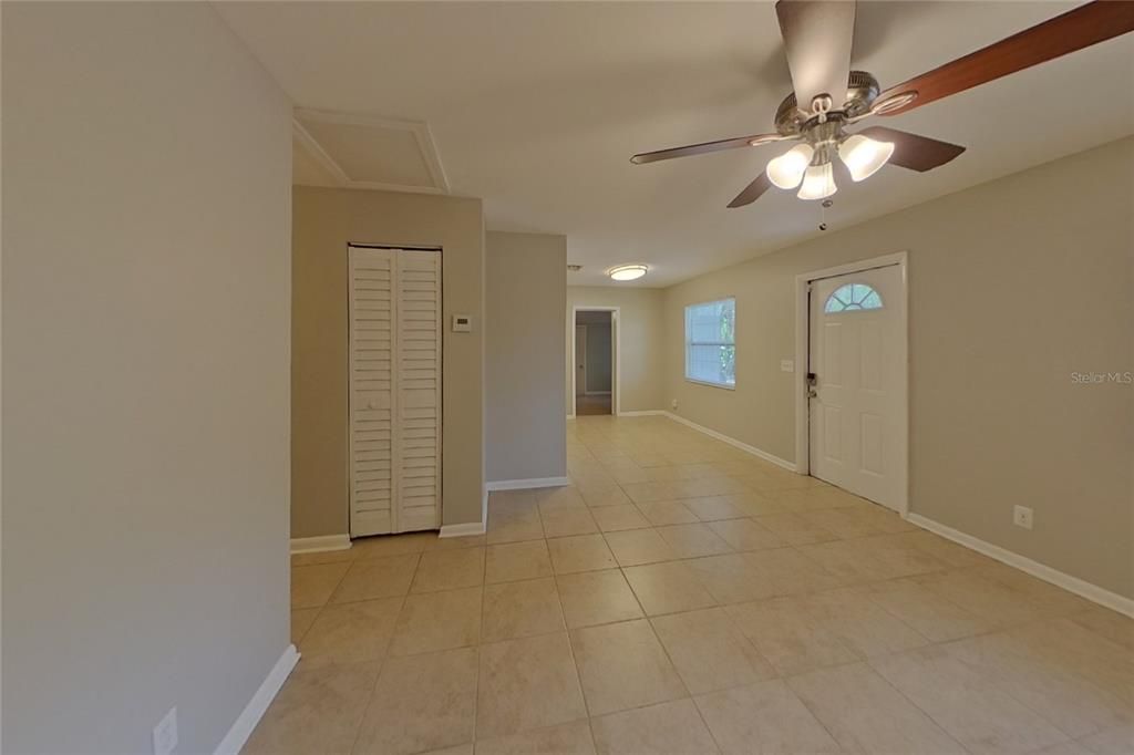For Rent: $2,249 (4 beds, 2 baths, 1436 Square Feet)