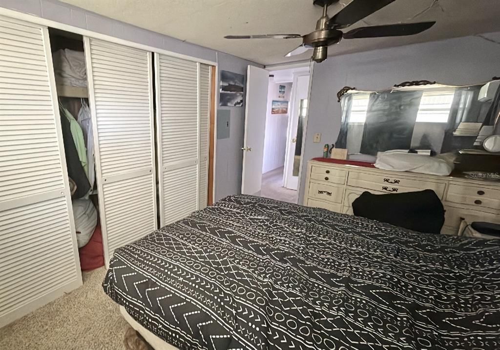 En Venta: $84,500 (2 camas, 2 baños, 936 Pies cuadrados)