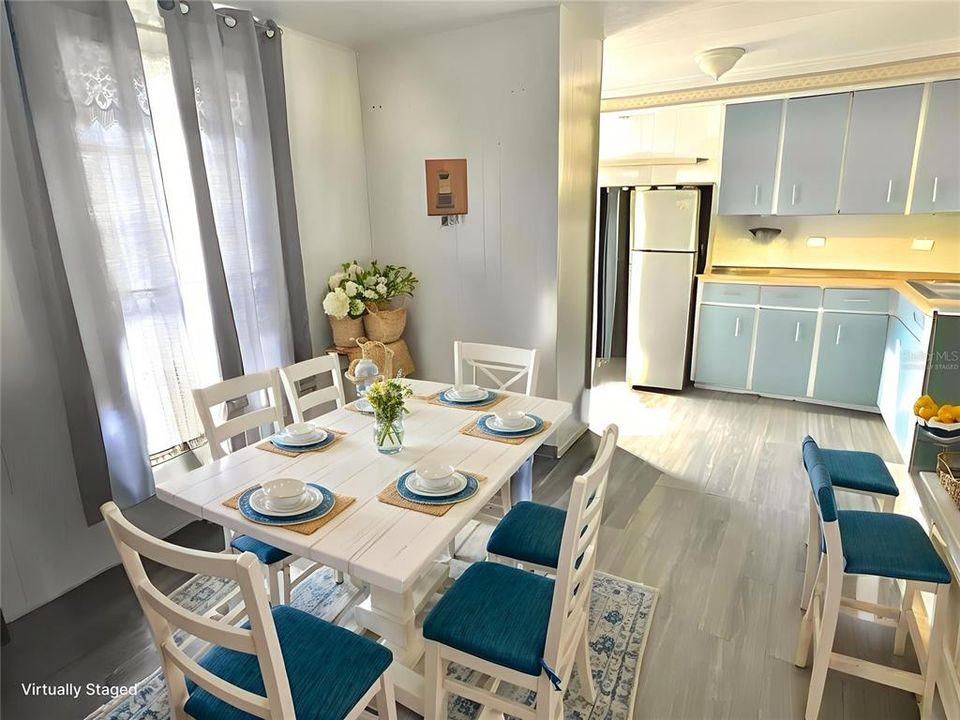 En Venta: $84,500 (2 camas, 2 baños, 936 Pies cuadrados)