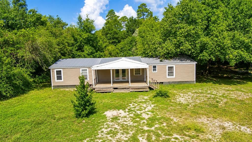For Sale: $165,000 (3 beds, 2 baths, 1728 Square Feet)