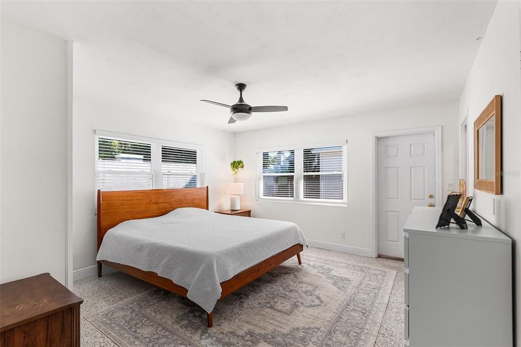 For Sale: $450,000 (3 beds, 2 baths, 1744 Square Feet)