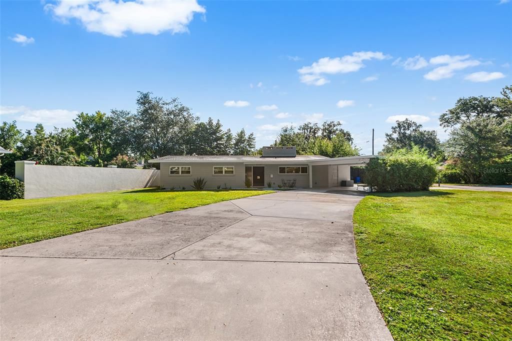 For Sale: $450,000 (3 beds, 2 baths, 1744 Square Feet)