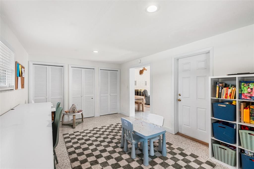For Sale: $450,000 (3 beds, 2 baths, 1744 Square Feet)