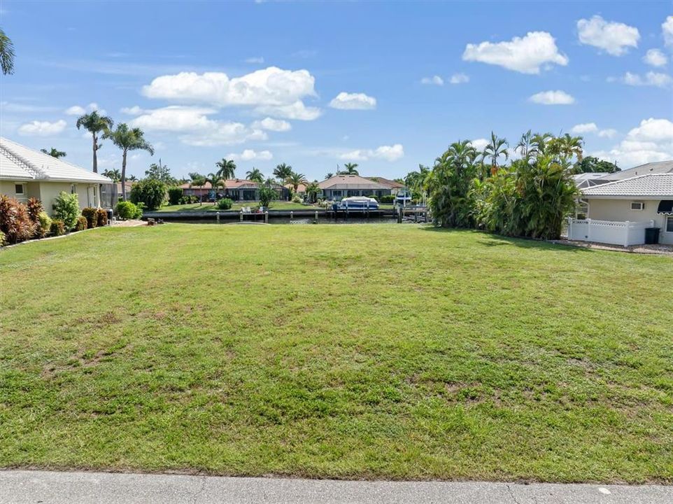 For Sale: $339,000 (0.23 acres)