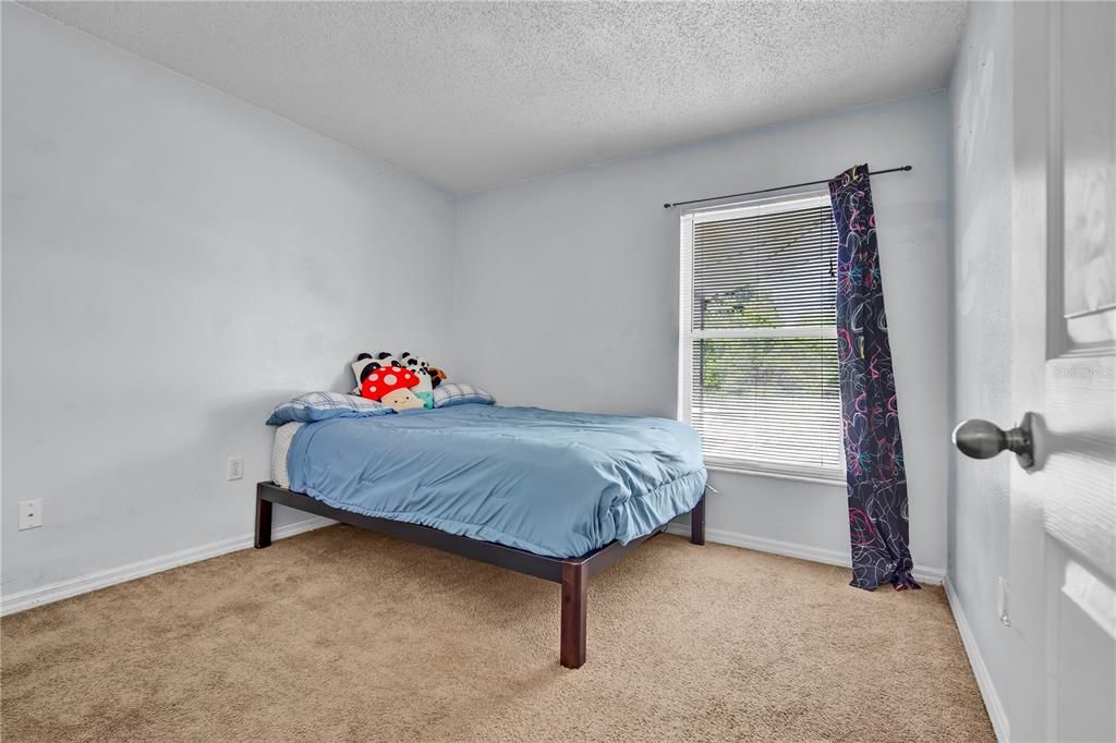For Sale: $339,990 (3 beds, 2 baths, 1168 Square Feet)