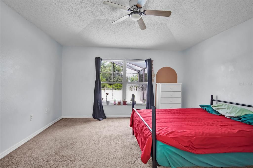 For Sale: $339,990 (3 beds, 2 baths, 1168 Square Feet)