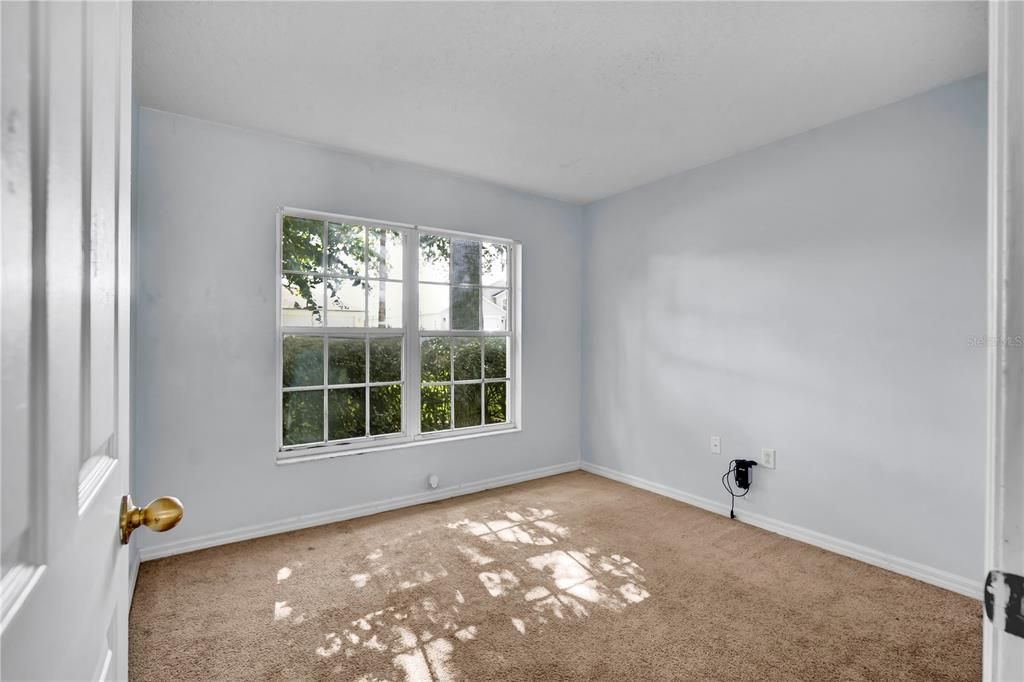 For Sale: $339,990 (3 beds, 2 baths, 1168 Square Feet)