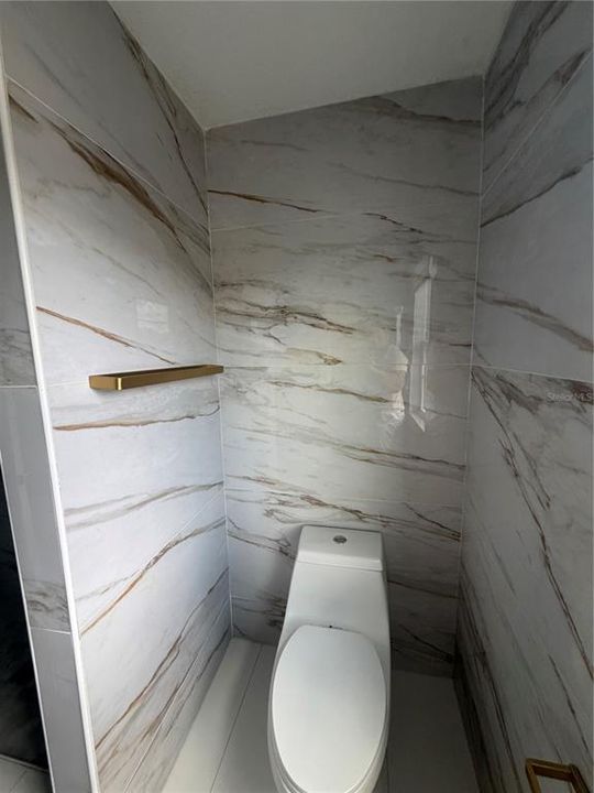 En Renta: $3,200 (4 camas, 2 baños, 2521 Pies cuadrados)
