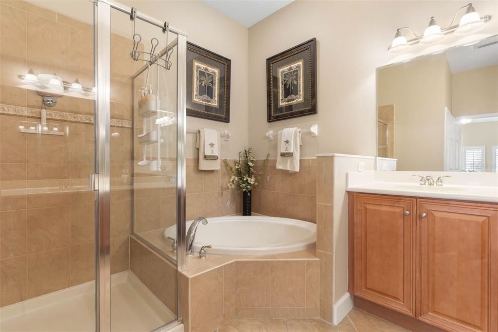 For Rent: $3,900 (3 beds, 2 baths, 1859 Square Feet)