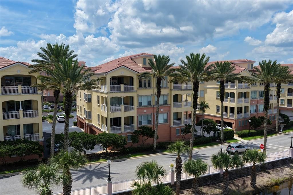 For Rent: $3,900 (3 beds, 2 baths, 1859 Square Feet)