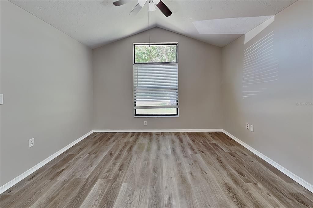 For Rent: $2,179 (3 beds, 2 baths, 1680 Square Feet)