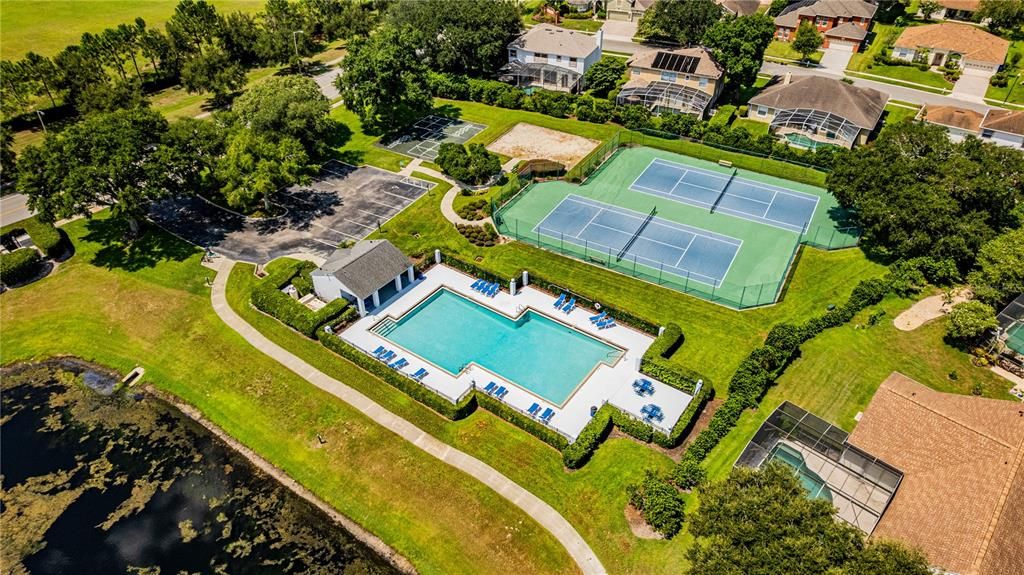 En Venta: $1,090,000 (5 camas, 4 baños, 3301 Pies cuadrados)