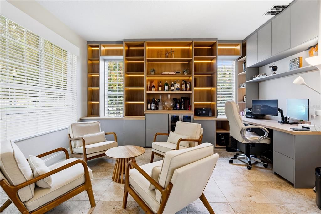 En Venta: $1,090,000 (5 camas, 4 baños, 3301 Pies cuadrados)