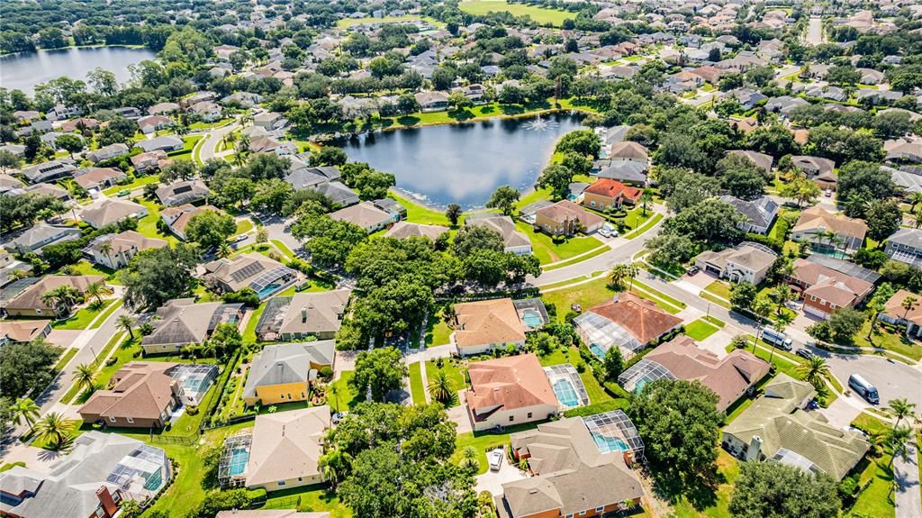 En Venta: $1,090,000 (5 camas, 4 baños, 3301 Pies cuadrados)