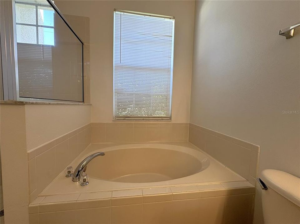 В аренду: $1,695 (3 спален, 2 ванн, 1650 Квадратных фут)