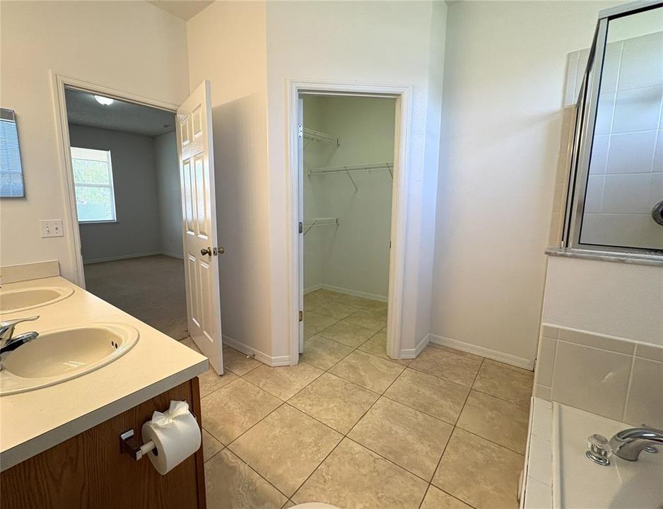 В аренду: $1,695 (3 спален, 2 ванн, 1650 Квадратных фут)