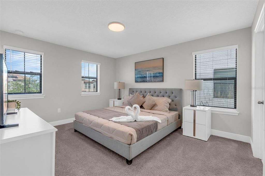 For Sale: $414,999 (4 beds, 4 baths, 2404 Square Feet)