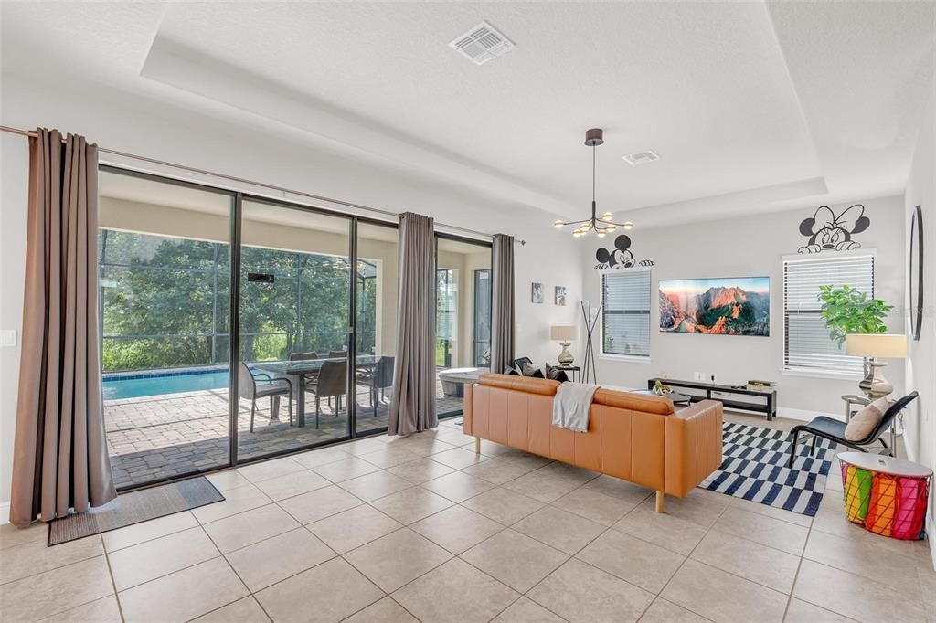 For Sale: $414,999 (4 beds, 4 baths, 2404 Square Feet)
