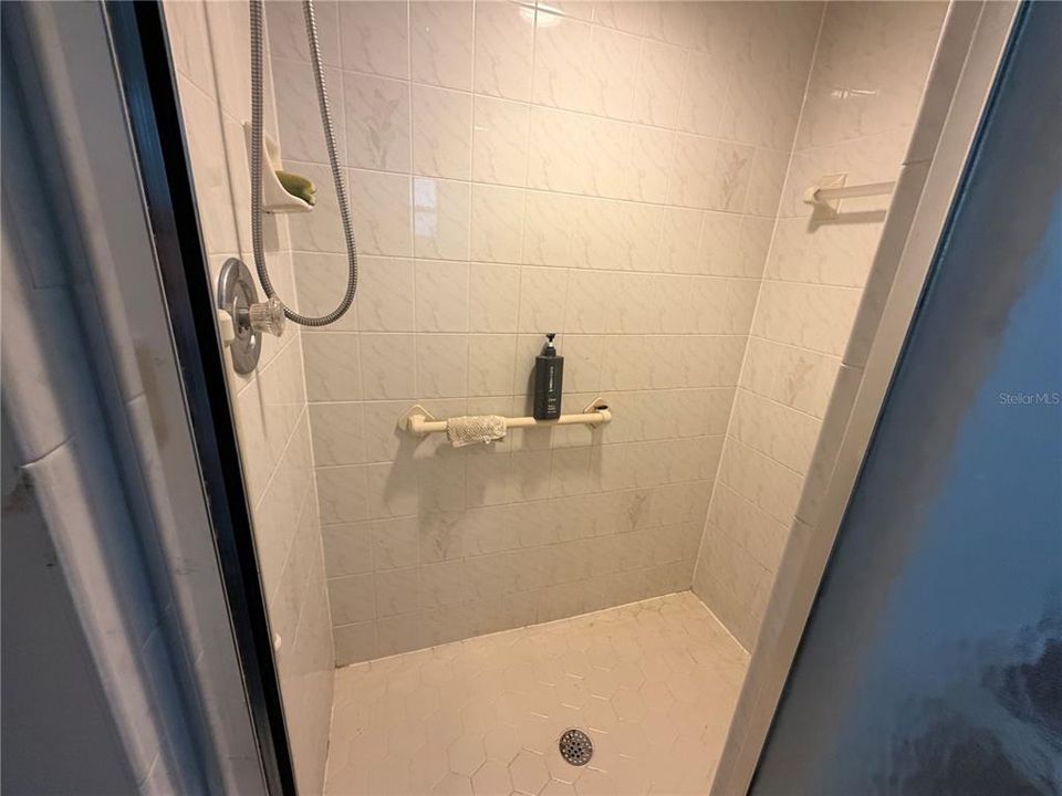 For Sale: $269,900 (3 beds, 2 baths, 1441 Square Feet)