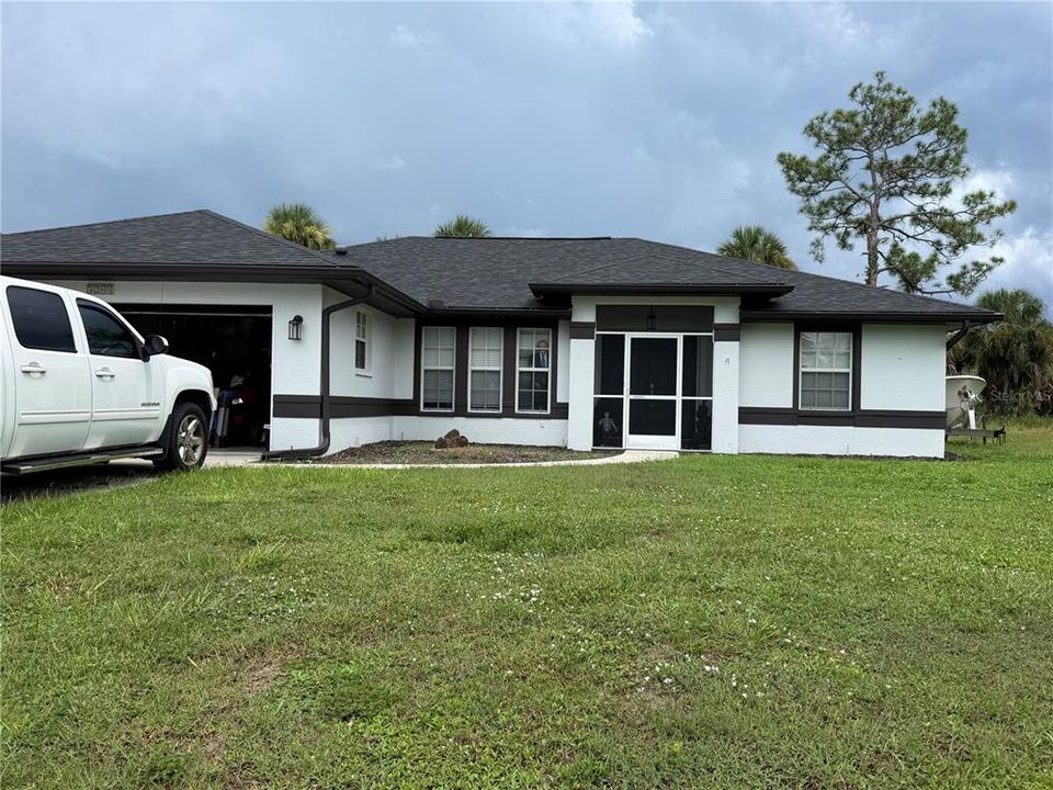 For Sale: $269,900 (3 beds, 2 baths, 1441 Square Feet)
